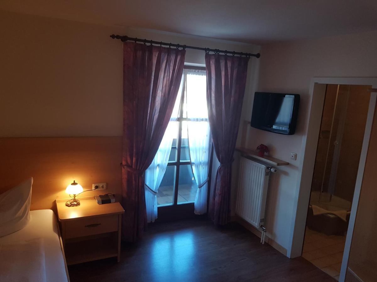 La Locanda Ristorante Pizzeria Garni 欧斯塔德 外观 照片